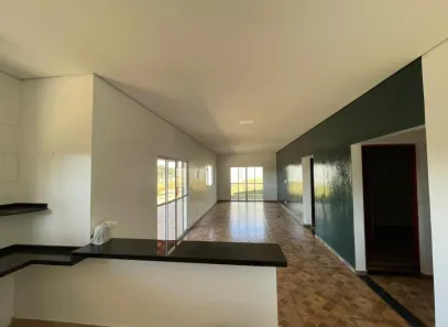 Fazenda / Sítio / Chácara com 2 Quartos à venda, 600m² no Jardim Alvinópolis, Atibaia