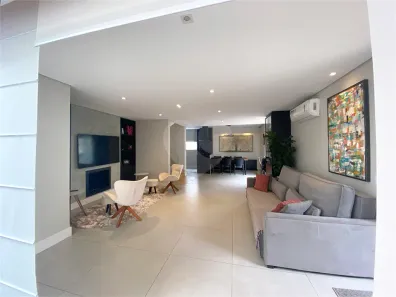 Casa de Condomínio com 4 Quartos à venda, 260m² no Vila Andrade, São Paulo