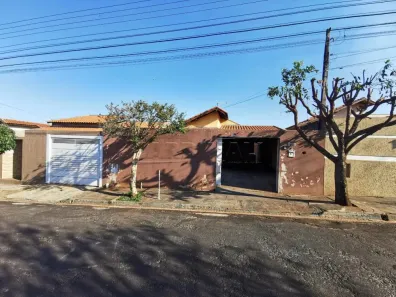 Casa com 2 Quartos à venda, 94m² no Parque Gramado II, Araraquara