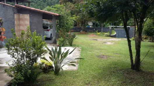 Fazenda / Sítio / Chácara com 3 Quartos à venda, 1500m² no Rio do Ouro, Rio Bonito