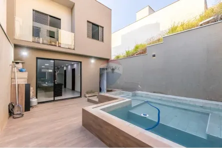 Casa com 3 Quartos à venda, 128m² no Laranjeiras, Caieiras