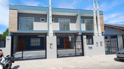 Sobrado com 3 Quartos à venda, 147m² no Boa Vista, Joinville