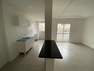 Apartamento com 2 Quartos para alugar, 76m² no Monte Alegre, Camboriú