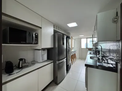 Apartamento com 3 Quartos para alugar, 100m² no Manaíra, João Pessoa