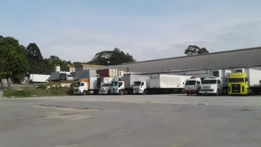 à venda, 16515m² no Centro, Embu das Artes