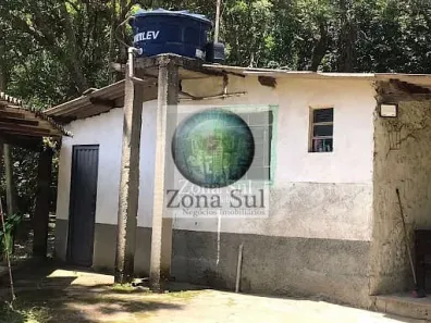 Fazenda / Sítio / Chácara com 2 Quartos à venda, 60m² no Caieiras, Sarapuí