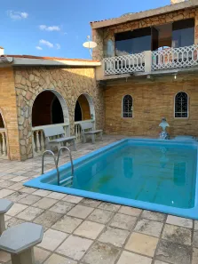 Casa com 3 Quartos para alugar, 120m² no Prado, Gravatá