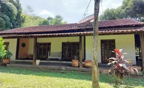 Fazenda / Sítio / Chácara com 3 Quartos à venda, 11000m² no , Rio Bonito