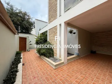 Casa com 3 Quartos para venda ou aluguel, 215m² no Jardim Machado, Cabo Frio