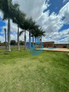 Fazenda / Sítio / Chácara com 3 Quartos à venda, 240m² no , Araçoiaba da Serra