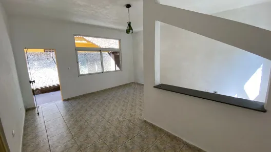 Casa com 2 Quartos para alugar, 100m² no Chácaras Ana Lúcia, Embu das Artes