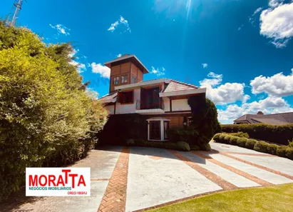 Casa de Condomínio com 5 Quartos para venda ou aluguel, 700m² no Jardim do Embaixador, Campos do Jordão