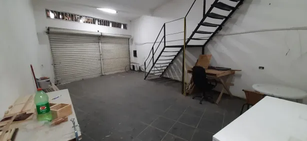 Galpão / Depósito / Armazém para venda ou aluguel, 441m² no Bosque da Saúde, São Paulo