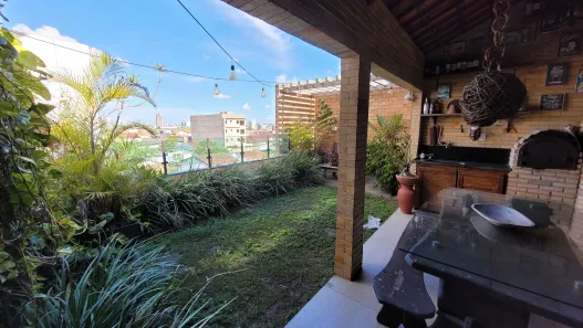 Casa com 5 Quartos para alugar, 270m² no Liberdade, Campina Grande