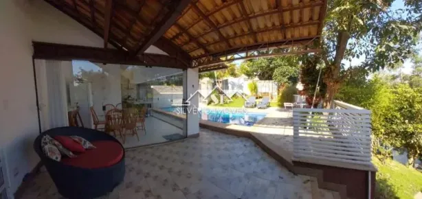 Casa de Condomínio com 4 Quartos à venda, 250m² no Moura Brasil, Três Rios