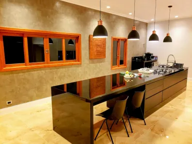 Fazenda / Sítio / Chácara com 6 Quartos à venda, 700m² no Mairinque, Mairinque