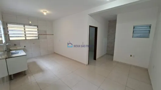 Casa com 1 Quarto para alugar, 40m² no Vila Santa Catarina, São Paulo