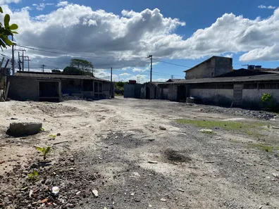 Galpão / Depósito / Armazém à venda, 1100m² no Reserva do Peró, Cabo Frio