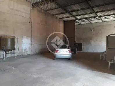 Galpão / Depósito / Armazém à venda, 392m² no Recanto das Emas, Brasília