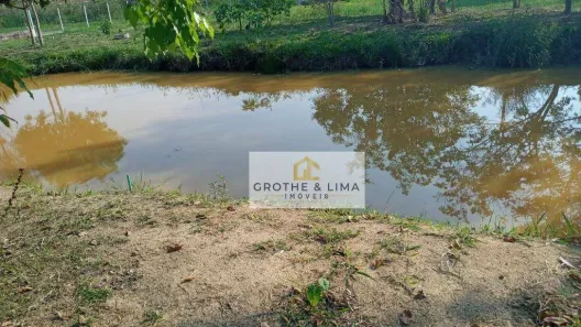 Fazenda / Sítio / Chácara com 4 Quartos à venda, 580m² no Chácara Marambaia, Caçapava