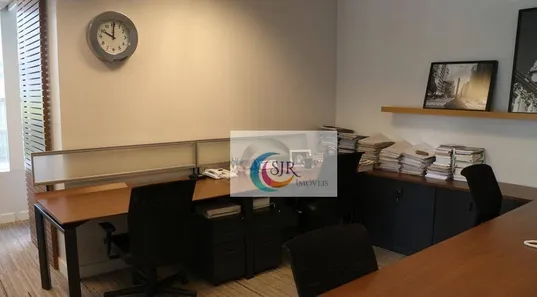 Conjunto Comercial / Sala para alugar, 136m² no Cidade Monções, São Paulo