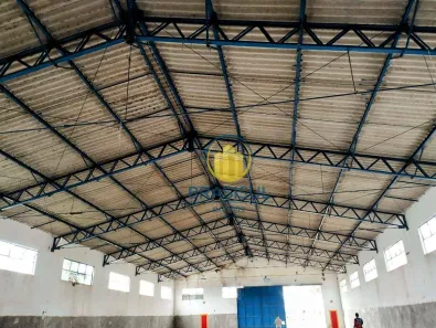 Galpão / Depósito / Armazém para venda ou aluguel, 2500m² no Embu-Guaçu, Embu-Guaçu