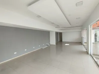 Casa Comercial com 3 Quartos para alugar, 114m² no Jardim Santista, Mogi das Cruzes