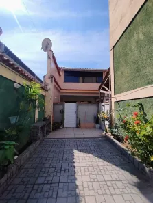 Casa de Condomínio com 4 Quartos à venda, 200m² no Centro, Nilópolis