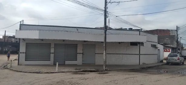 Loja / Salão / Ponto Comercial à venda, 266m² no Cajueiro Seco, Jaboatão dos Guararapes