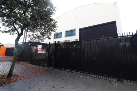 Galpão / Depósito / Armazém para alugar, 360m² no Jardim Alvorada, Cambé