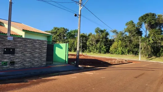 Casa com 2 Quartos à venda, 125m² no Centro, Sertanópolis
