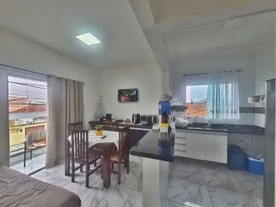 Casa de Condomínio com 3 Quartos para alugar, 74m² no Maracanã, Praia Grande