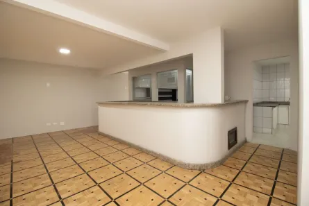 Casa Comercial para alugar, 318m² no Bigorrilho, Curitiba