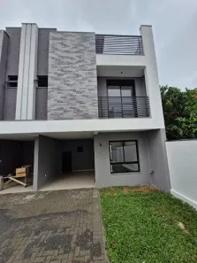 Casa de Condomínio com 3 Quartos à venda, 127m² no Uberaba, Curitiba