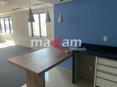 Casa Comercial para venda ou aluguel, 44m² no Vila Cordeiro, São Paulo