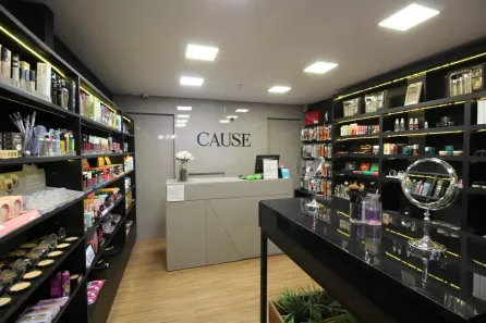 Loja / Salão / Ponto Comercial à venda, 24m² no Santa Clara, Divinópolis