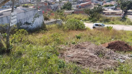 Terreno / Lote / Condomínio à venda, 382m² no Vinhateiro, São Pedro da Aldeia