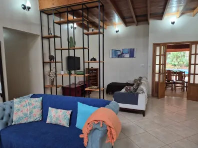 Casa de Condomínio com 4 Quartos à venda, 280m² no Paruru, Ibiúna