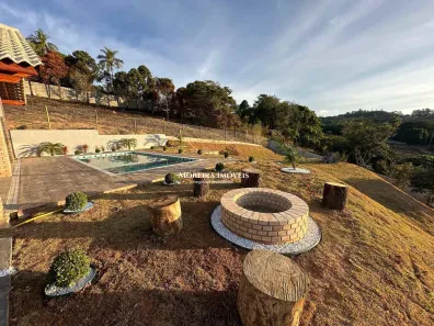 Fazenda / Sítio / Chácara com 3 Quartos à venda, 1000m² no , Mairinque