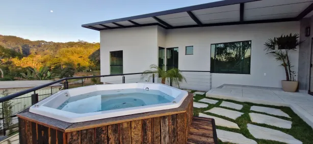 Casa de Condomínio com 3 Quartos para venda ou aluguel, 286m² no Salvaterra, Juiz de Fora