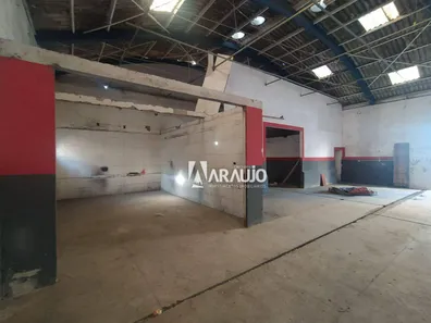 Galpão / Depósito / Armazém à venda, 800m² no São João, Itajaí