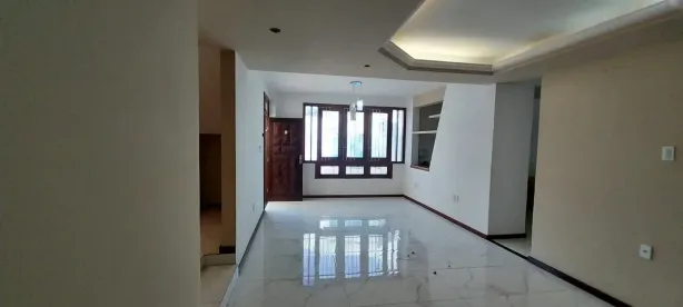 Casa com 5 Quartos à venda, 200m² no Pereira Lobo, Aracaju