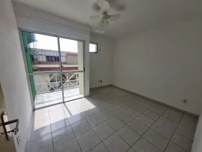 Casa de Condomínio com 2 Quartos à venda, 60m² no Moquetá, Nova Iguaçu