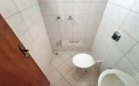 Casa com 3 Quartos para alugar, 100m² no Parque Siomara, Arapongas