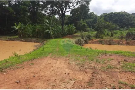 Fazenda / Sítio / Chácara com 4 Quartos à venda, 40000m² no Parque da Barragem Setor 08, Águas Lindas de Goiás