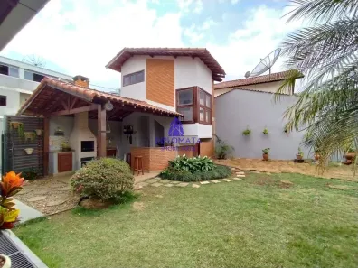 Sobrado com 5 Quartos à venda, 357m² no Santa Filomena, Pouso Alegre