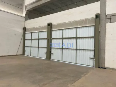 Galpão / Depósito / Armazém para venda ou aluguel, 7260m² no Taboão, São Roque