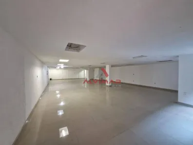 Loja / Salão / Ponto Comercial à venda, 180m² no Aterrado, Volta Redonda