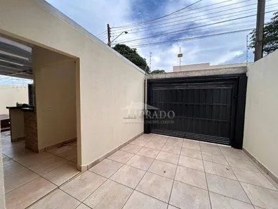 Sobrado com 3 Quartos à venda, 145m² no Brasília, Ibiporã