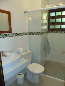 Hotel / Motel / Pousada com 8 Quartos à venda, 180m² no Boiçucanga, São Sebastião